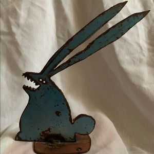 The Easter Bunny’s Rather Extroverted Cousin!